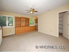 4 WHITE ROCK COURT - Photo 10