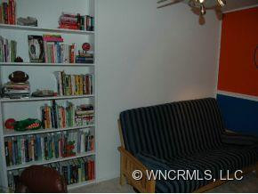 172 CHESIRE WAY - Photo 12