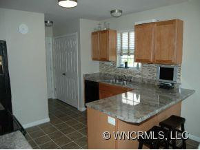 172 CHESIRE WAY - Photo 3