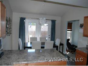 172 CHESIRE WAY - Photo 4