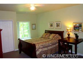 8 Barebridge Hills Dr - Photo 12