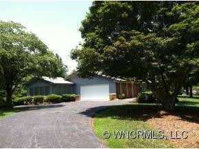 394 Holly Hill Drive - Photo 4