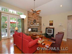 107/109 CHANCERY COURT - Photo 3