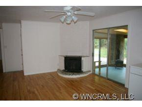 55 Clover Lane - Photo 4
