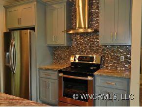 414 Stratford - Photo 3