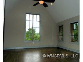 414 Stratford - Photo 9