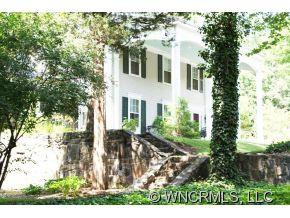 655 Lakeshore Drive - Photo 2