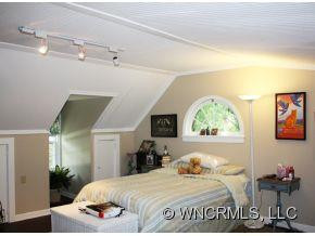 655 Lakeshore Drive - Photo 12