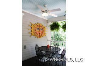655 Lakeshore Drive - Photo 4