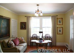 655 Lakeshore Drive - Photo 5