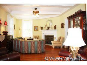 655 Lakeshore Drive - Photo 6