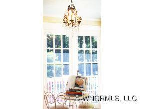 655 Lakeshore Drive - Photo 8