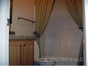 2169 Hendersonville Rd - Photo 12