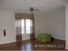 2169 Hendersonville Rd - Photo 6