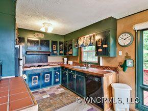732 Mountain Cove Road - Photo 9