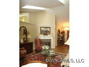 1052 SADDLEBROOK DR - Photo 13