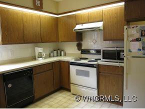 745 North Park Place - Photo 4