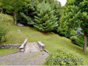 1250 HAWK RIDGE - Photo 18