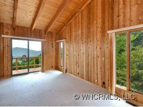 1250 HAWK RIDGE - Photo 9