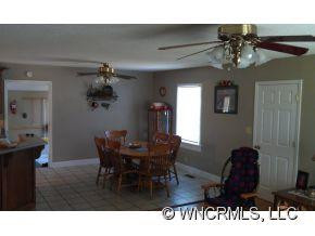 923 Green Creek Drive - Photo 3