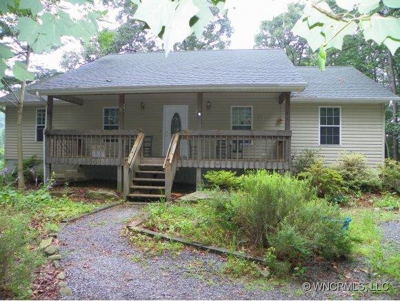 3 EDNA OAKS RD