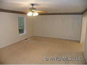 3 EDNA OAKS RD - Photo 8