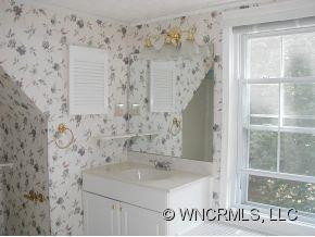 628 New Haw Creek Road - Photo 8