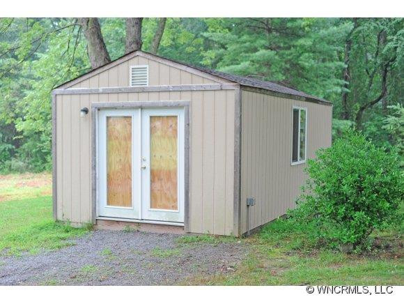 87 Ruth Whitaker Road