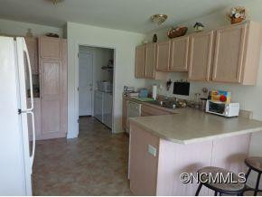 278 Castle Creek Drive - Photo 4