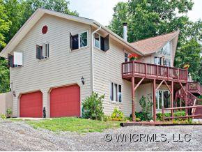 1889 MAX PATCH ROAD - Photo 17
