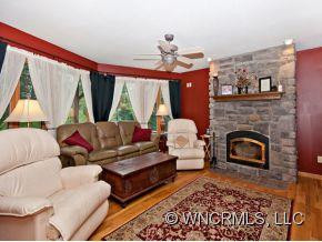 1889 MAX PATCH ROAD - Photo 8