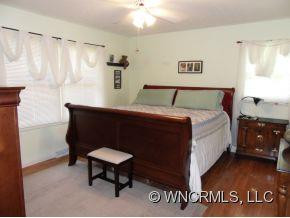 31 Indian Springs Drive - Photo 5