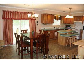 16 Columbia Circle - Photo 6