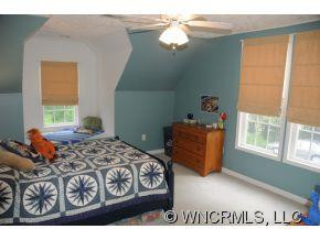 16 Columbia Circle - Photo 9