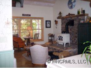 1545 Rabbit Hop Road - Photo 2