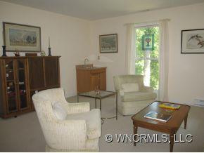 206 Glenroy Court - Photo 7