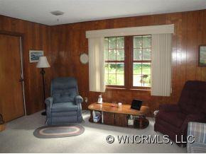 307 Woodland Trail - Photo 4