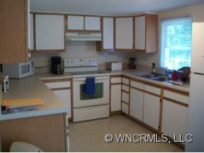 1731 Newfound Road - Photo 3