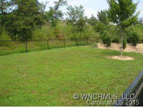 176 BRICKTON VILLAGE CIR 208 - Photo 2