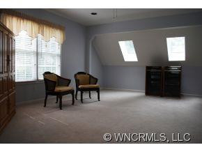 59 Sierra Drive - Photo 2