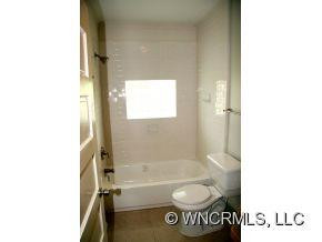 58 Fairfax Avenue - Photo 9