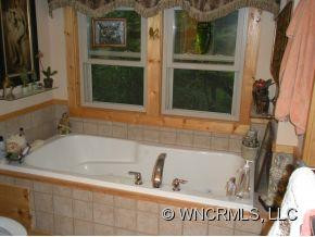 79 Lions Den Road - Photo 12