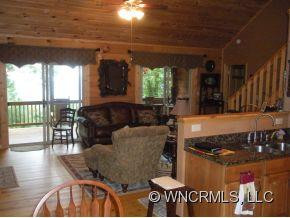 79 Lions Den Road - Photo 8