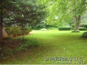 527 Oak Park Drive - Photo 8