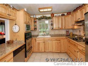 573 Valeria Drive - Photo 2