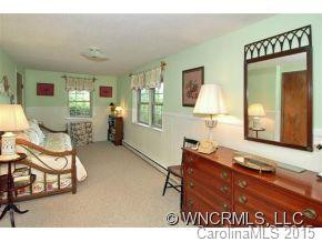 573 Valeria Drive - Photo 11