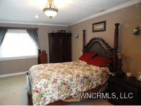 38 Mount Carmel Drive - Photo 8