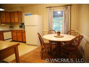 148 Beverly Road - Photo 8
