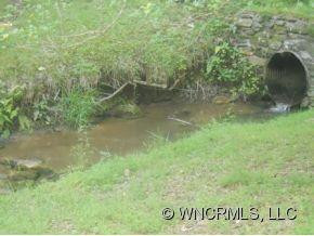 388 Laurel Drive - Photo 4
