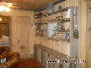 388 Laurel Drive - Photo 5